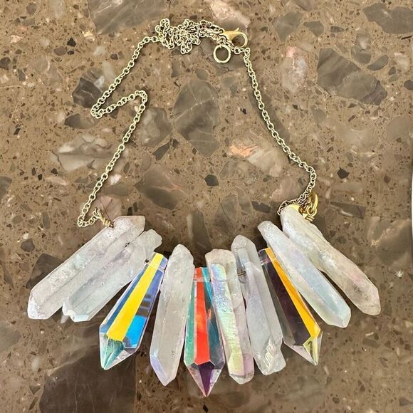 RARE AB Quartz Clustered Crystal Healing Statement Necklace Rainbow Gold-tone 20 - Picture 4 of 6